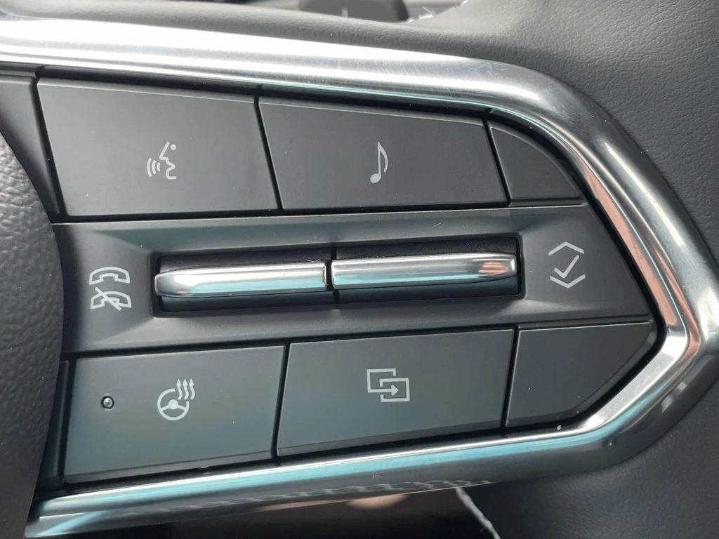 New 2026 Sterling Gray Metallic Chevrolet LT image 31