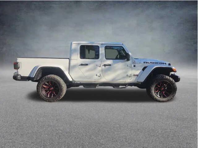 Used 2022 White Jeep Rubicon image 8