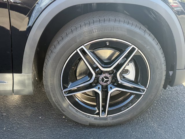 New 2026 Night Black Mercedes-Benz GLA 250 image 29
