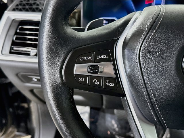Used 2024 Black Sapphire Metallic BMW sDrive40i image 10