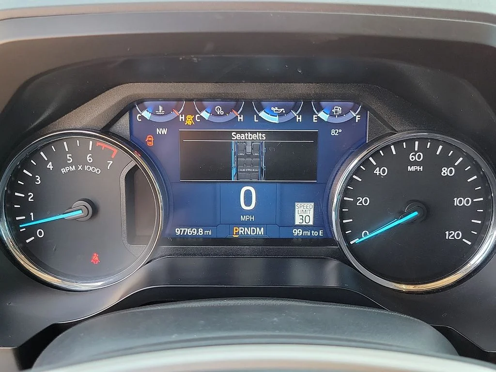 Used 2022 Blue Ford XLT image 23