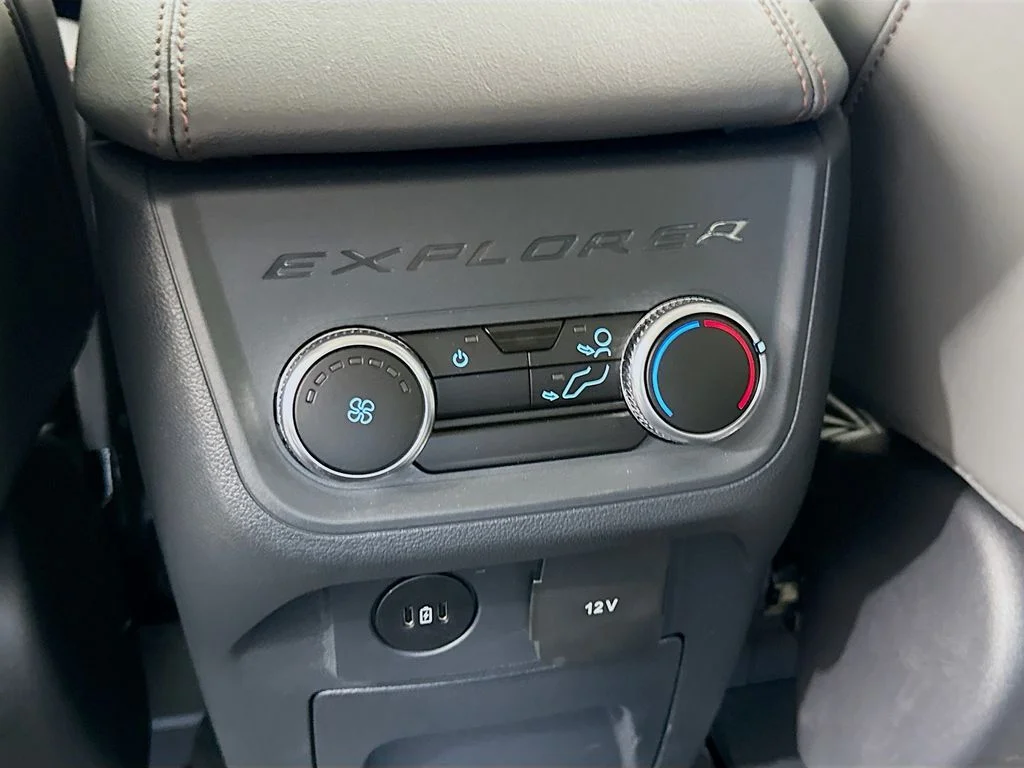 New 2026 Agate Black Metallic Ford Active image 26