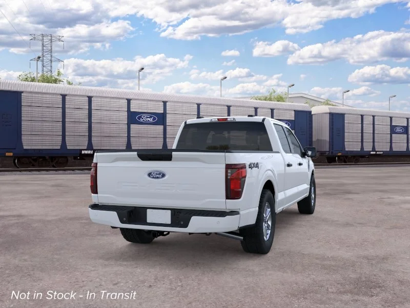 New 2026 Oxford White Ford XLT image 8