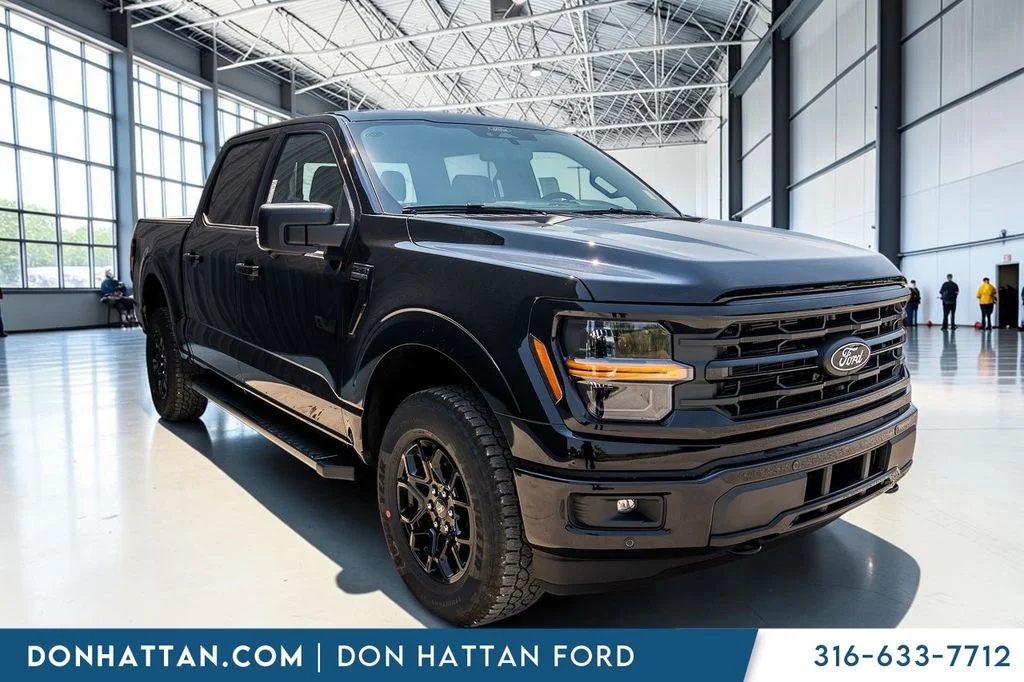 New 2026 Agate Black Metallic Ford XLT image 33