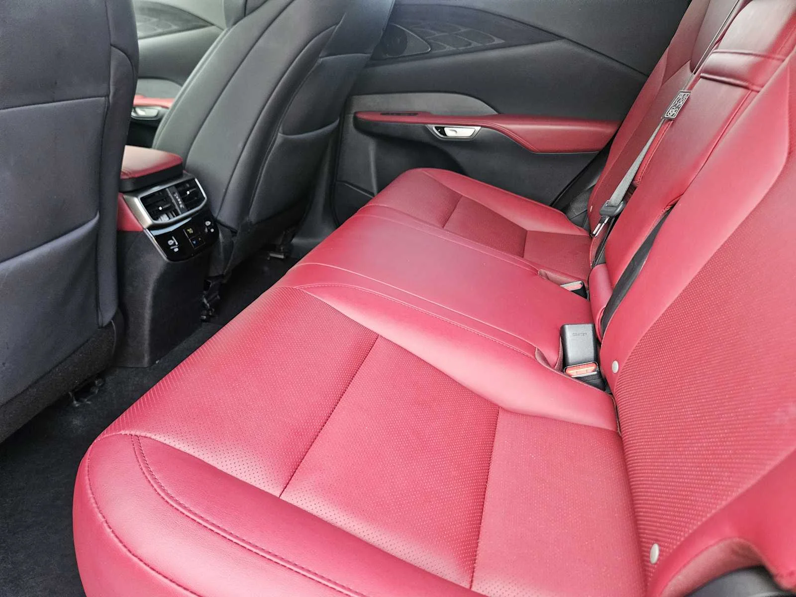 Certified Used 2024 WHITE NOVA GLASS FLAKE Lexus F SPORT Handling image 22