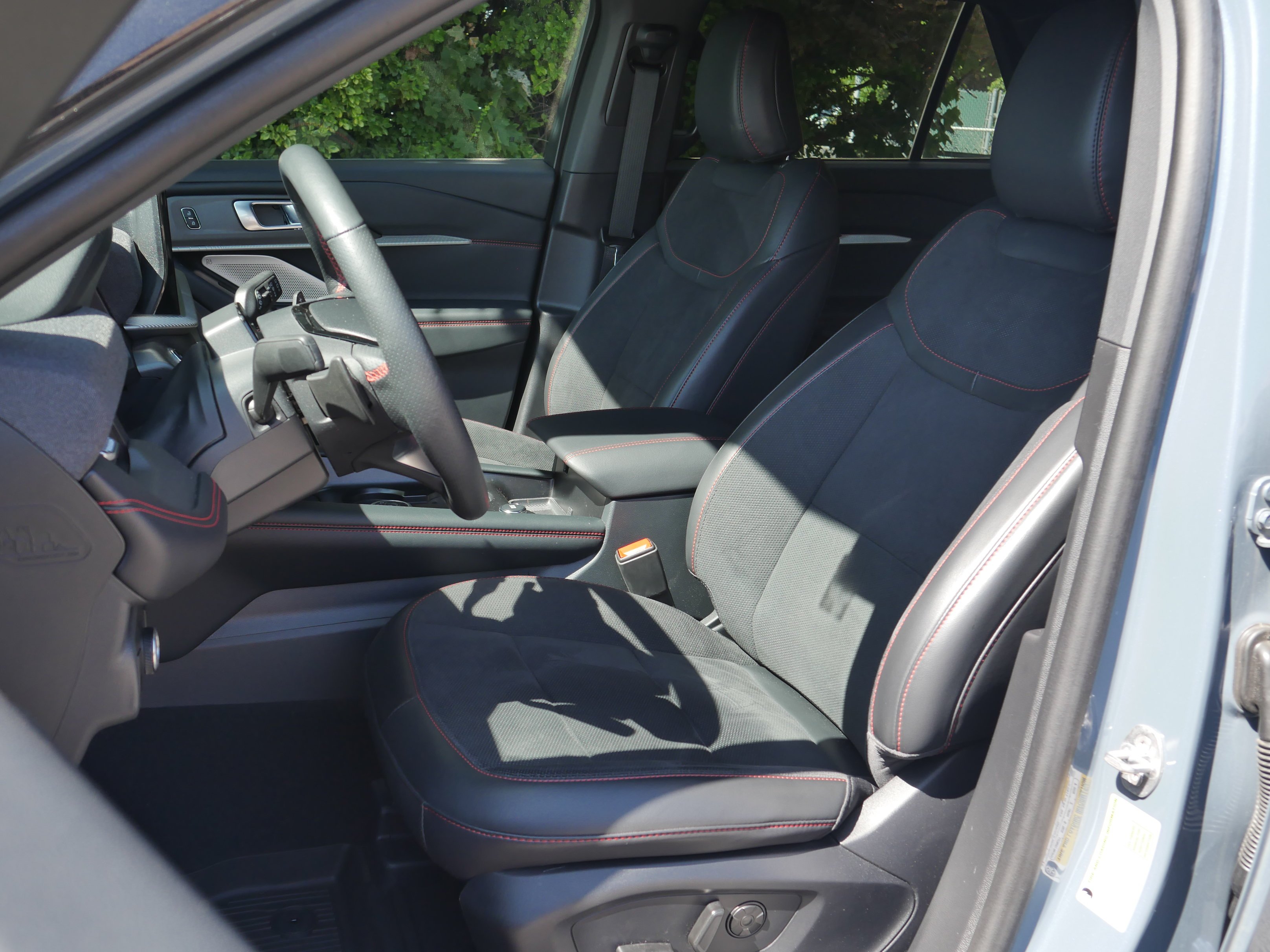 Certified Used 2025 Vapor Blue Metallic Ford ST image 37