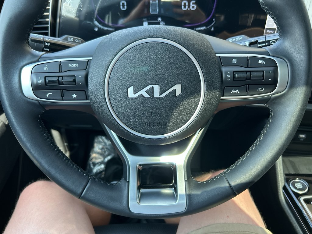 Certified Used 2024 Glacial White Pearl Kia X-Line image 27