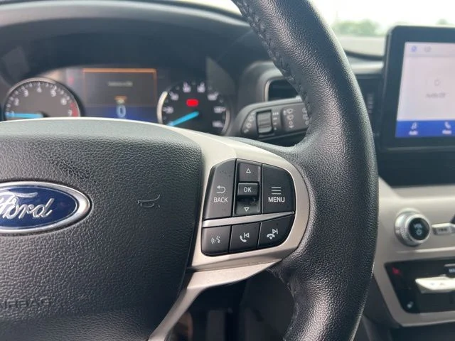 Used 2023 Gray Ford XLT image 35