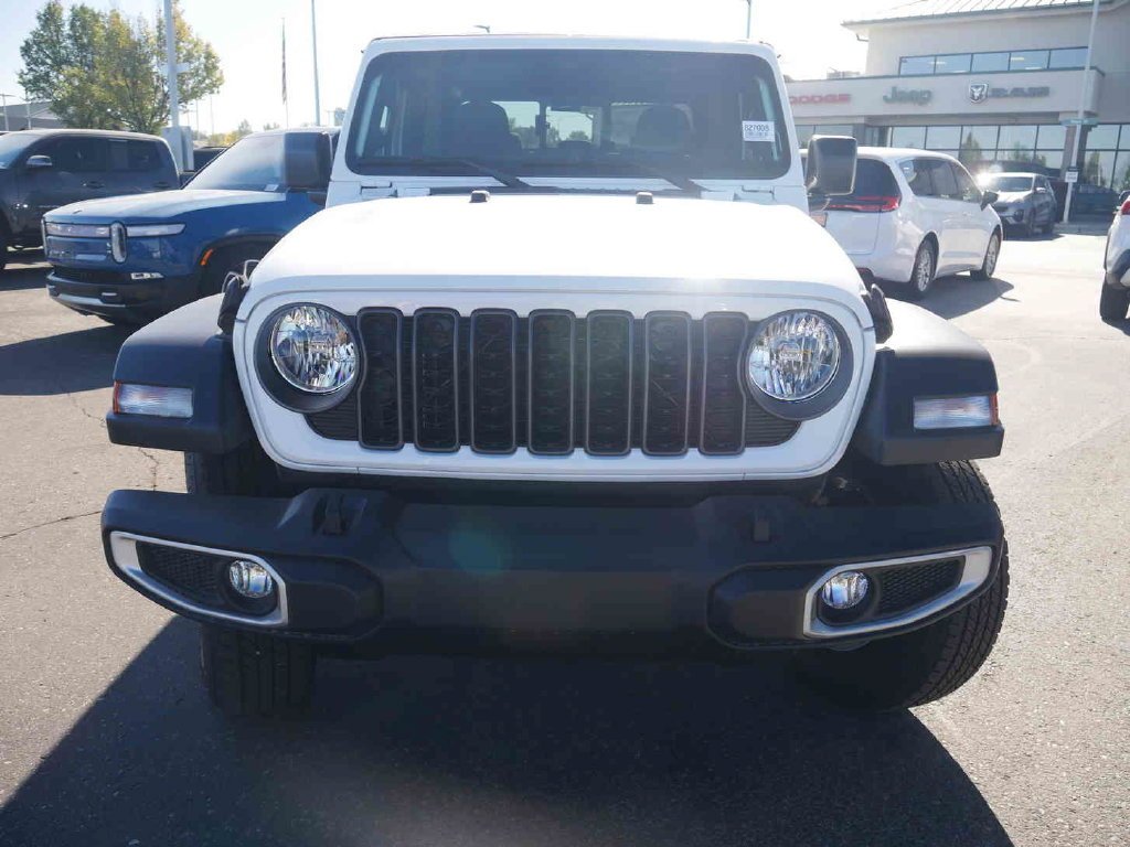 New 2027 Bright White Clear-Coat Paint Jeep Sport S image 2