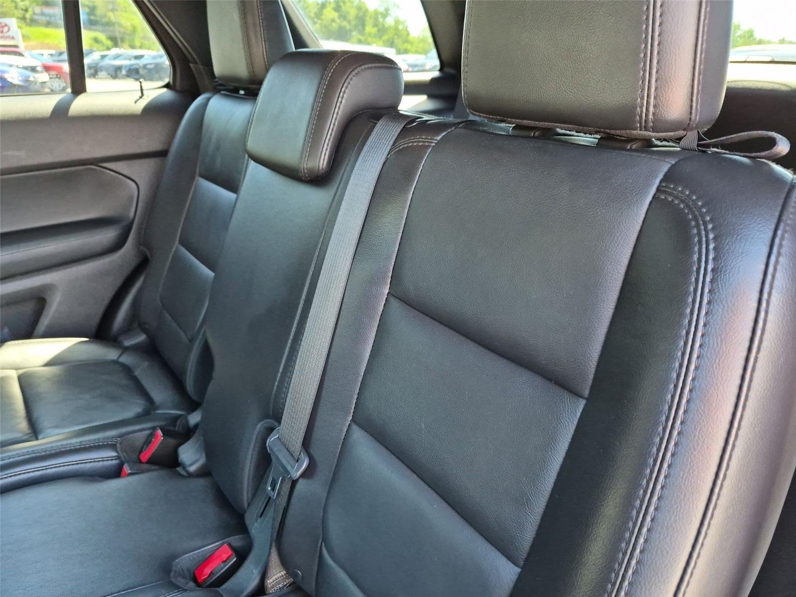 Used 2014  Ford XLT image 29