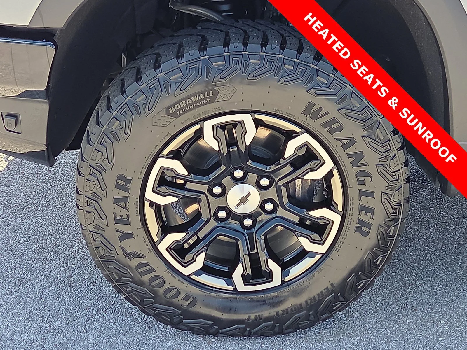 Used 2024 Sterling Gray Metallic Chevrolet ZR2 image 7