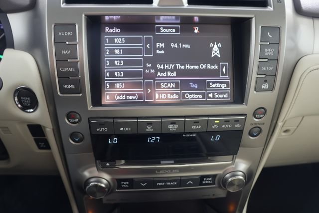 Used 2019 Black Lexus 460 image 14