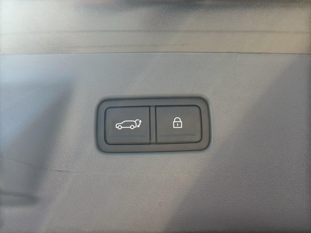 New 2026 Rockwood Green Hyundai SEL image 38