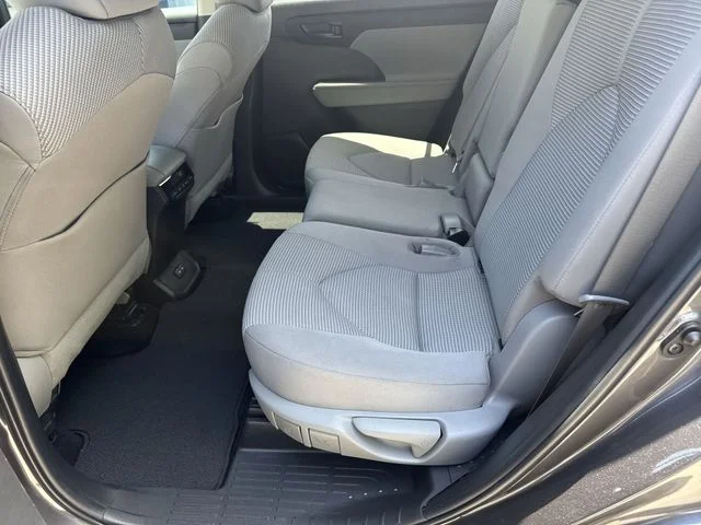 Used 2022 Gray Toyota L image 14