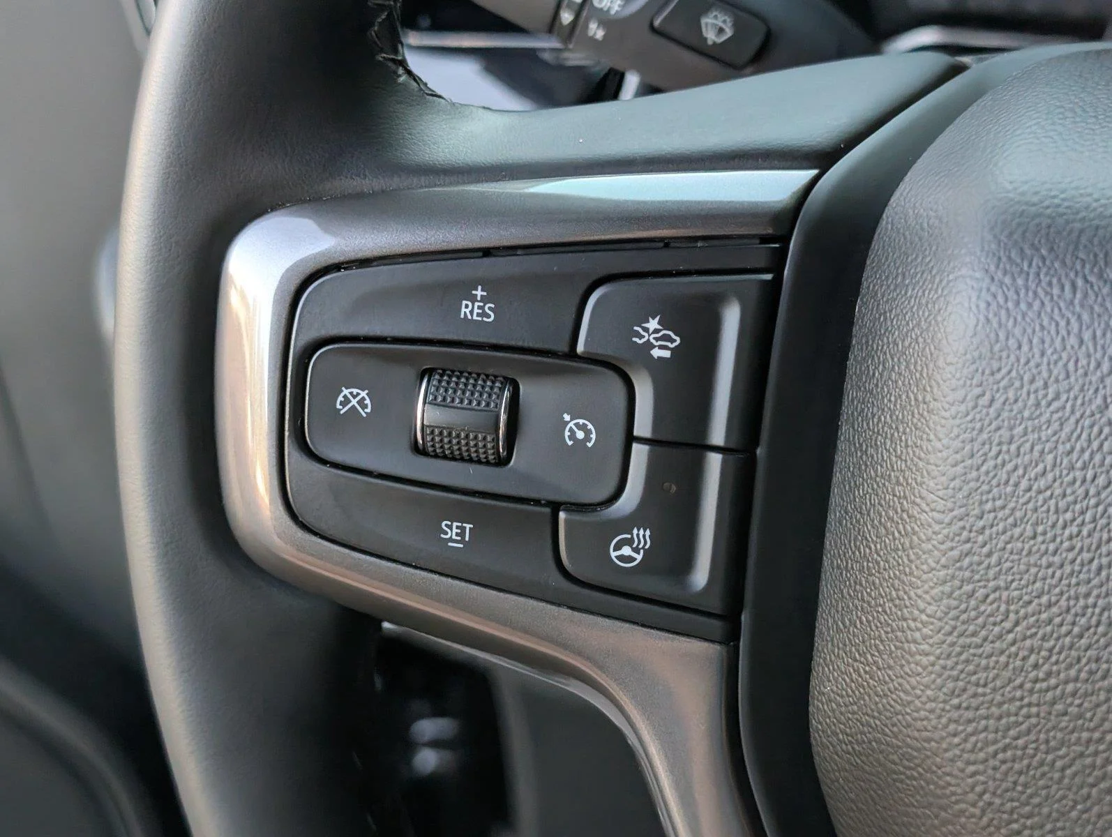 Used 2026 Black Chevrolet ZR2 image 30
