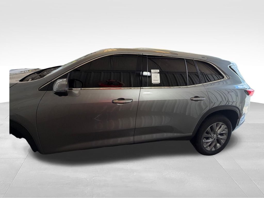 Used 2025 Gray Buick Preferred image 5