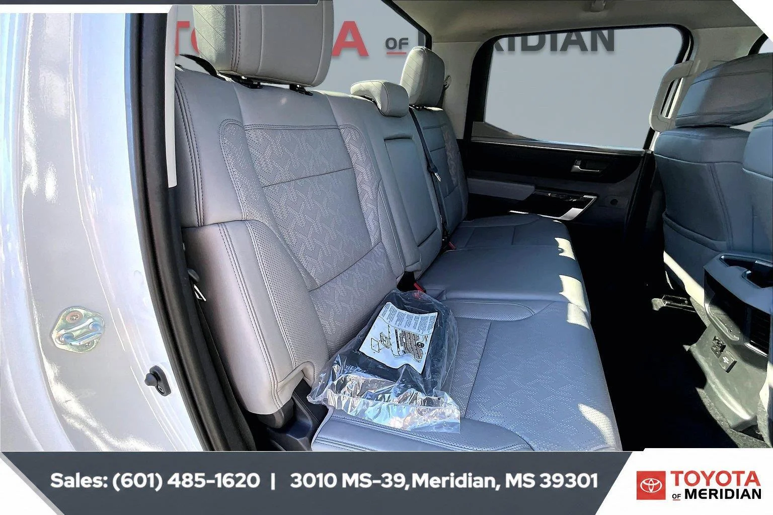Used 2024 Ice Cap Toyota Limited image 20