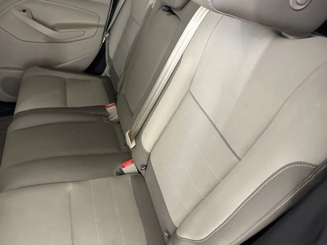 Used 2015 Silver Ford SE image 26
