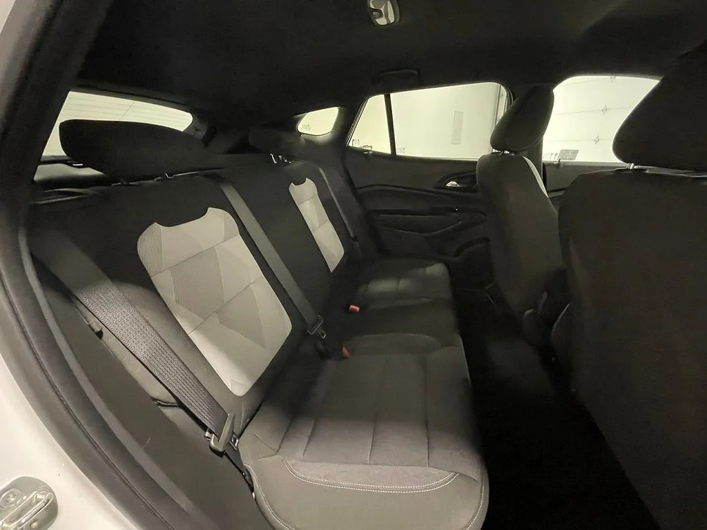 Used 2024 White Chevrolet 1RS image 22