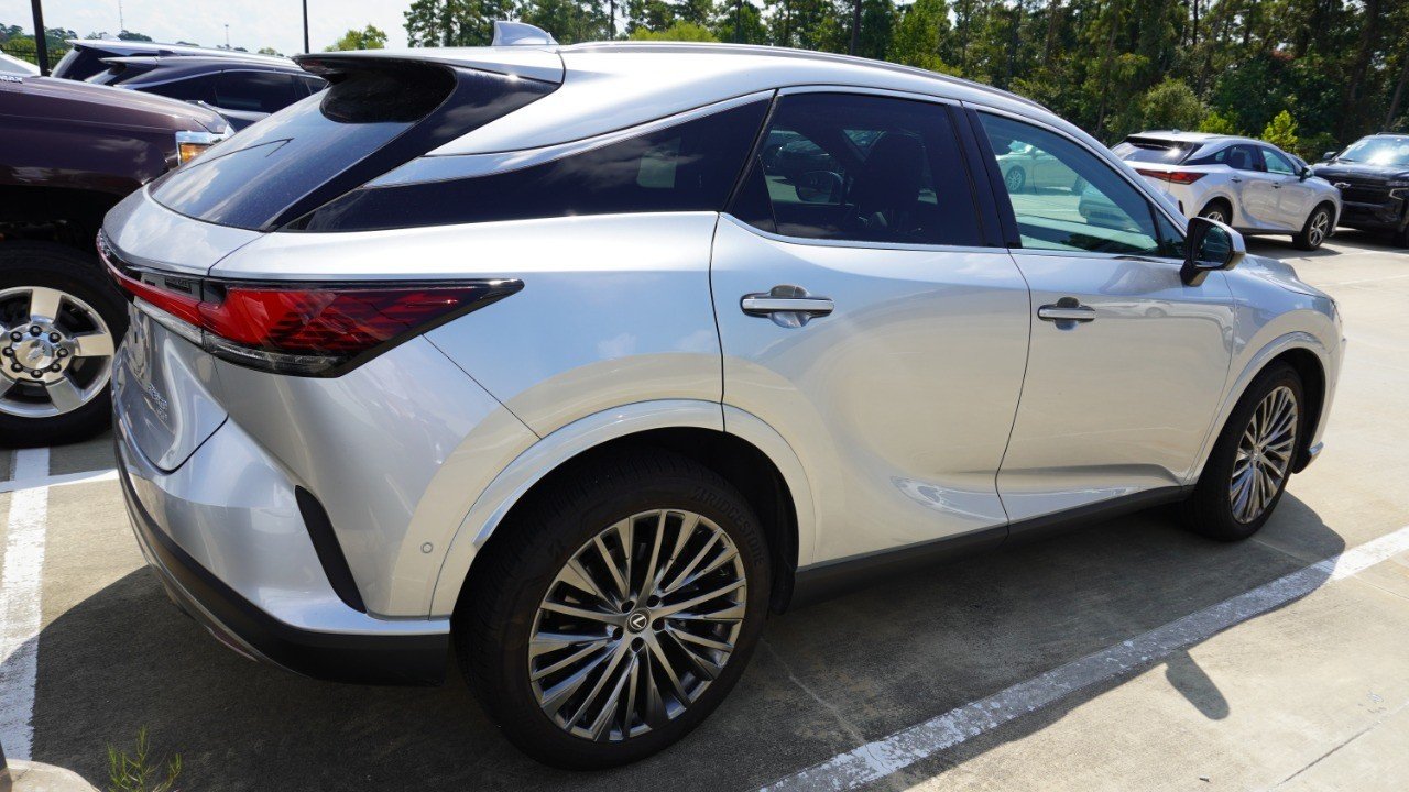 Used 2023 Silver Lexus RX 350 Luxury image 5