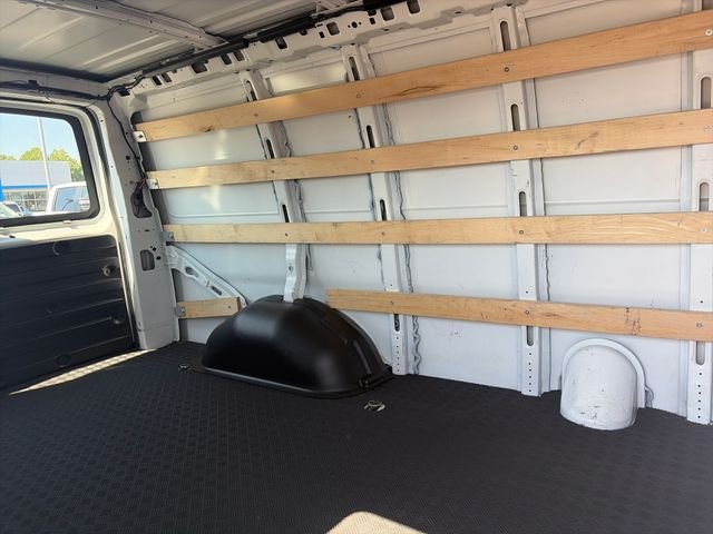 Used 2024 White Chevrolet Work Van image 13