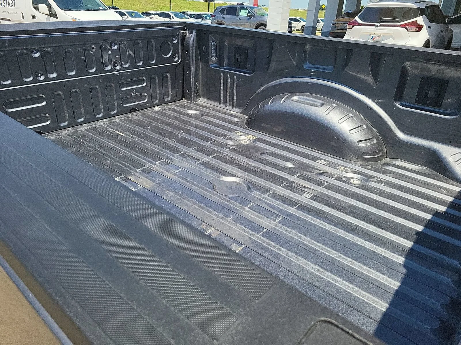 Used 2021 Gray Ford XL image 25