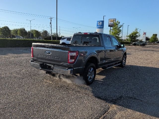 Used 2023 Gray Ford Lariat image 19