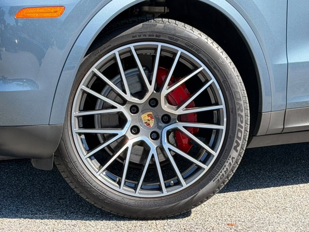 Used 2020 Blue Porsche  image 21