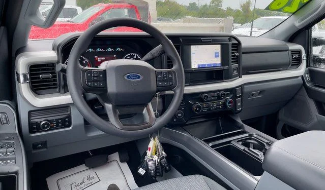 New 2026 Avalanche Ford XLT image 9