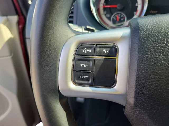Used 2017 Octane Red Pear Dodge SE image 16