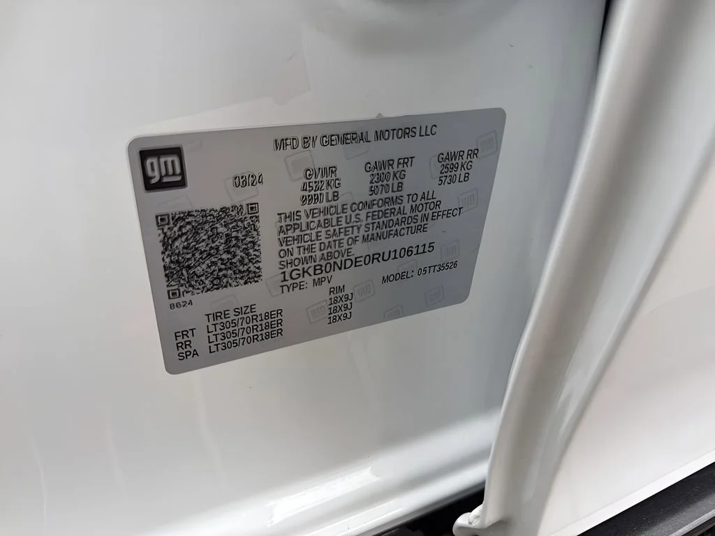 Used 2024 Interstellar White GMC 2X image 36