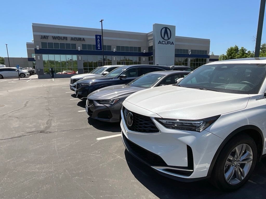 Used 2019 Silver Ford Limited image 24