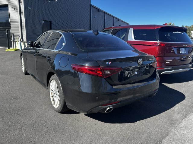 Used 2021 Black Alfa Romeo Sprint image 2