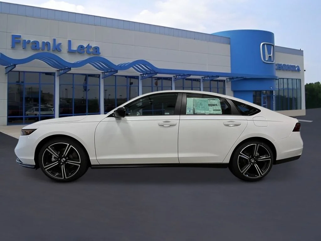 New 2026 Platinum White Pearl Honda Sport image 2