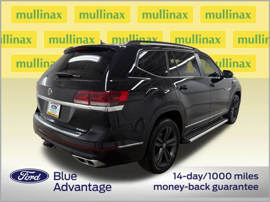 Certified Used 2021 Black Volkswagen 3.6L V6 SE w/Technology R-Line image 3