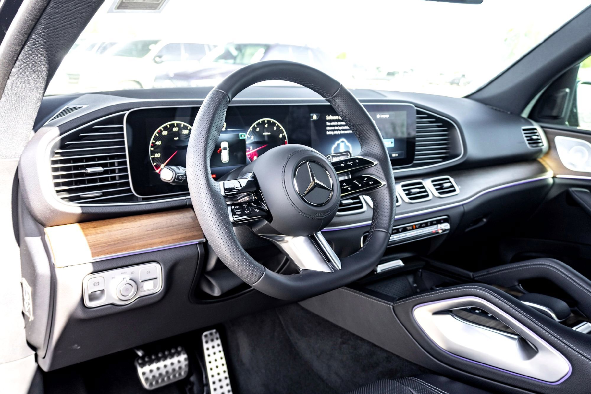 2025 Mercedes-Benz GLE GLE580 - Photo 32