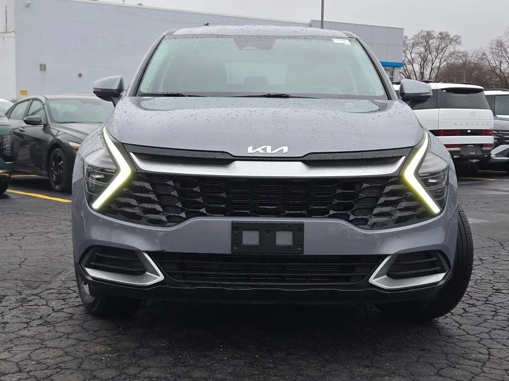 Used 2024 Silver Kia EX image 5