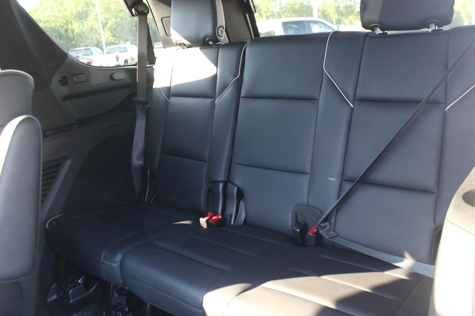 Used 2021 BLACK RAVEN Cadillac Sport image 34
