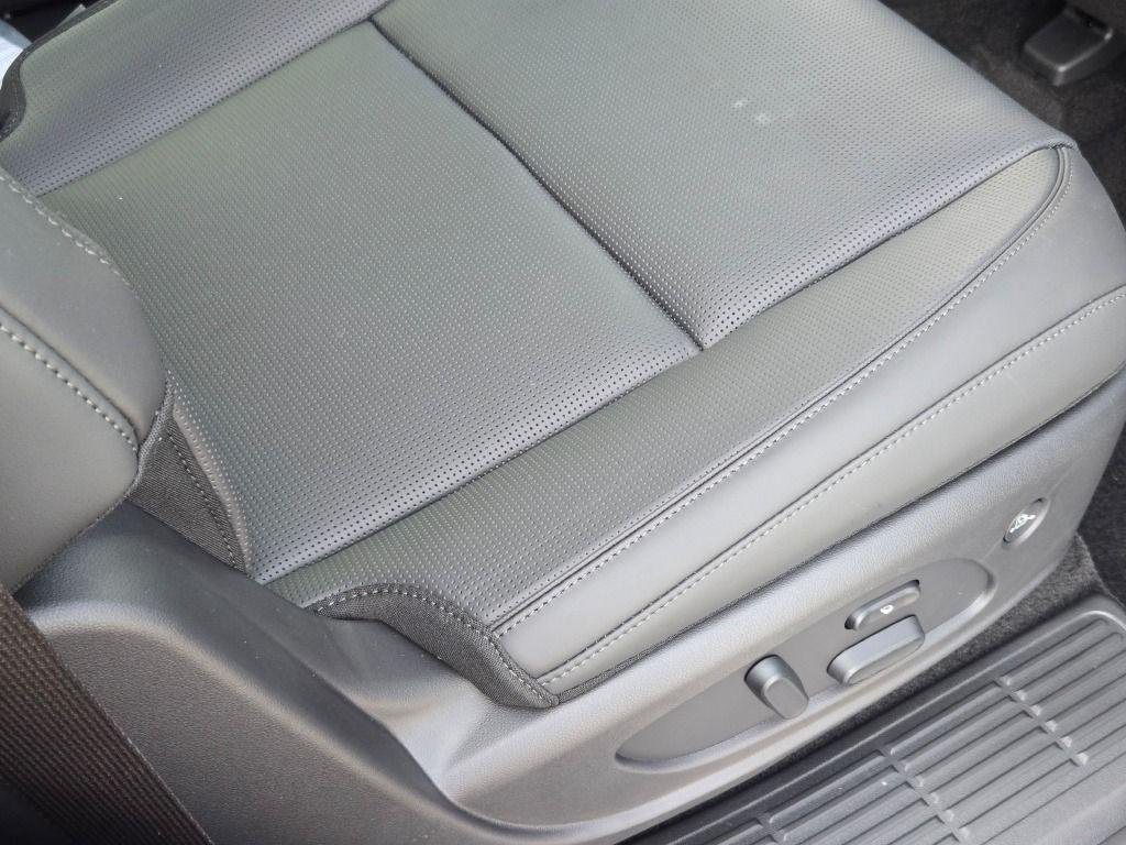 New 2026 Gray Pearl Hyundai Calligraphy AWD image 10