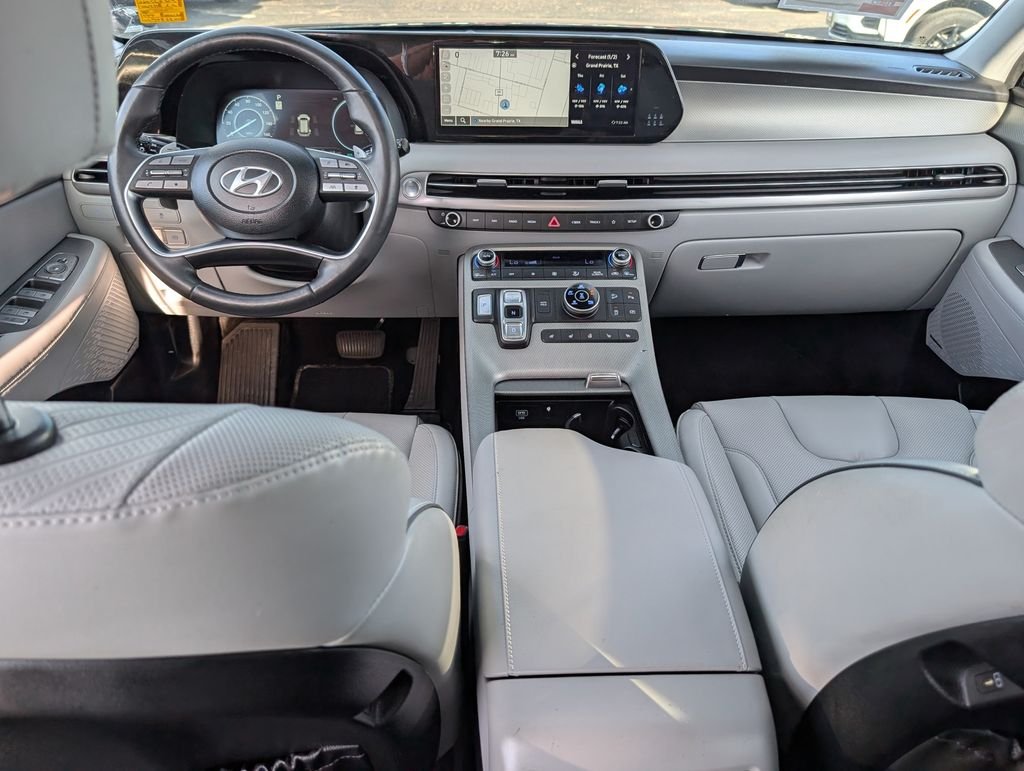 Used 2023 Black Hyundai SEL image 22