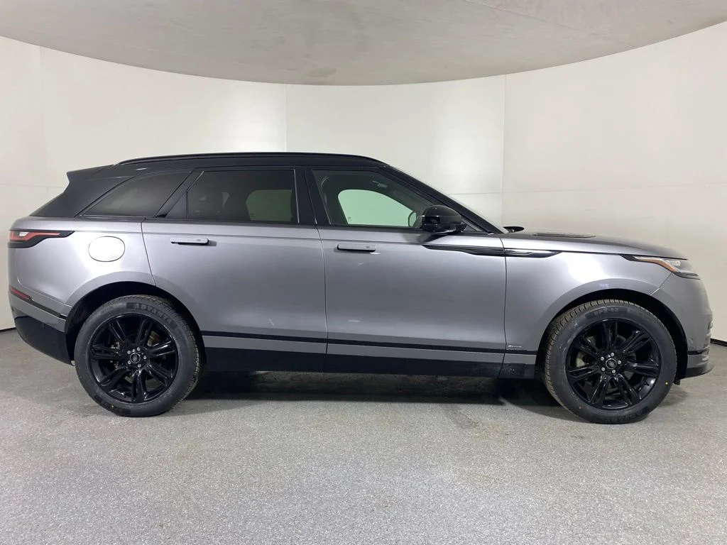 Used 2021 Eiger Gray Metallic Land Rover P250 R-Dynamic S image 5
