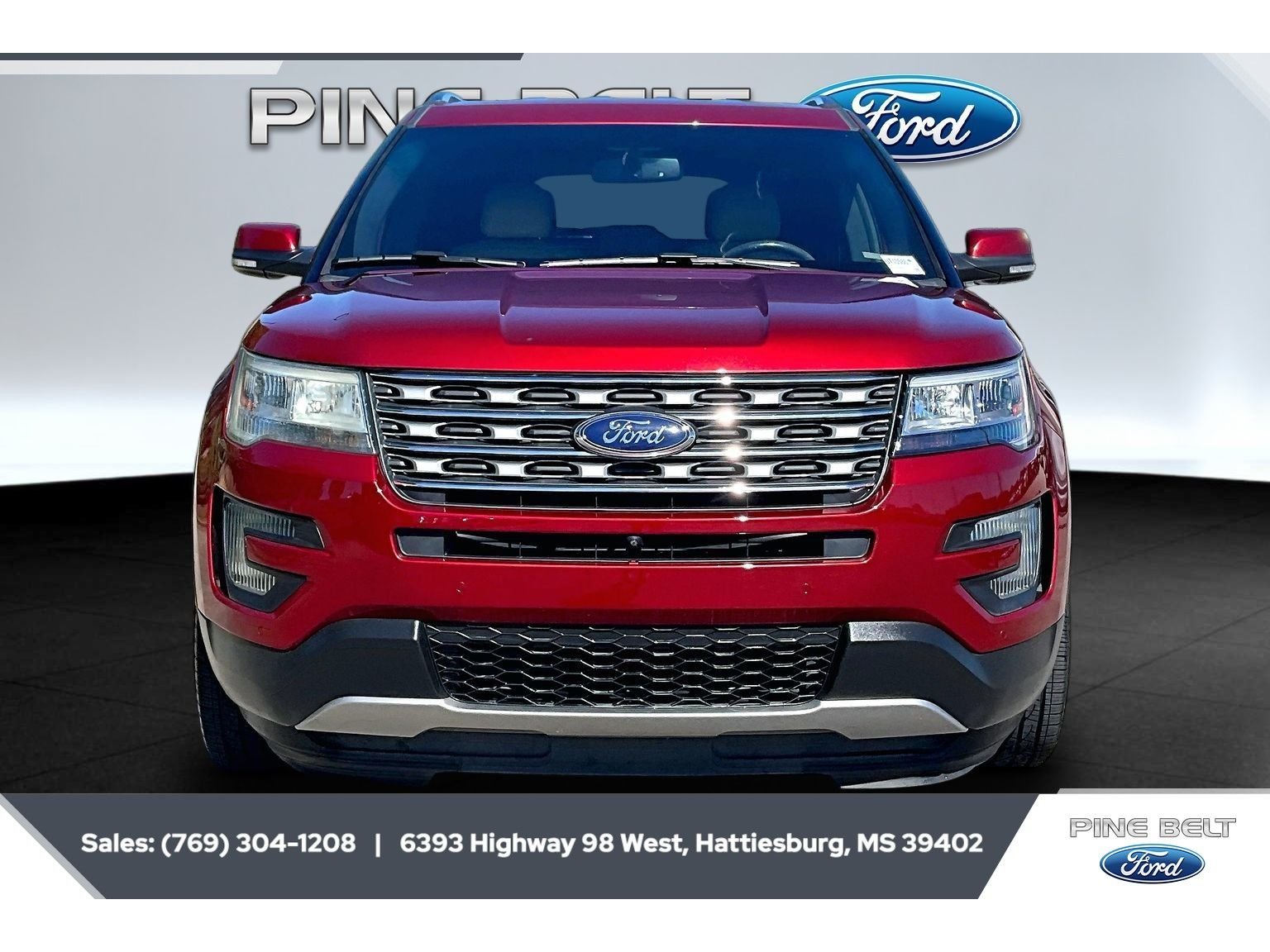 Used 2016 Ruby Red Metallic Tinted Clearcoat Ford Limited image 3
