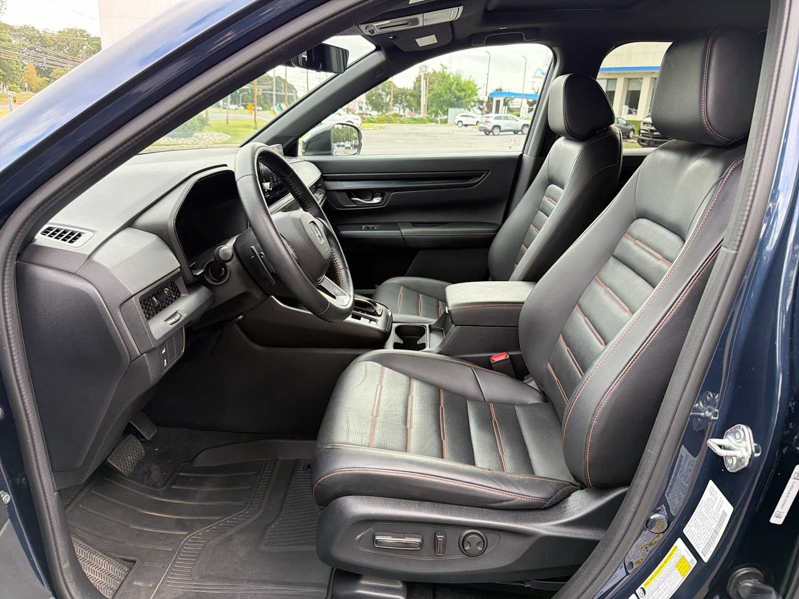 Used 2024 Canyon River Blue Metallic Honda Sport-L image 11