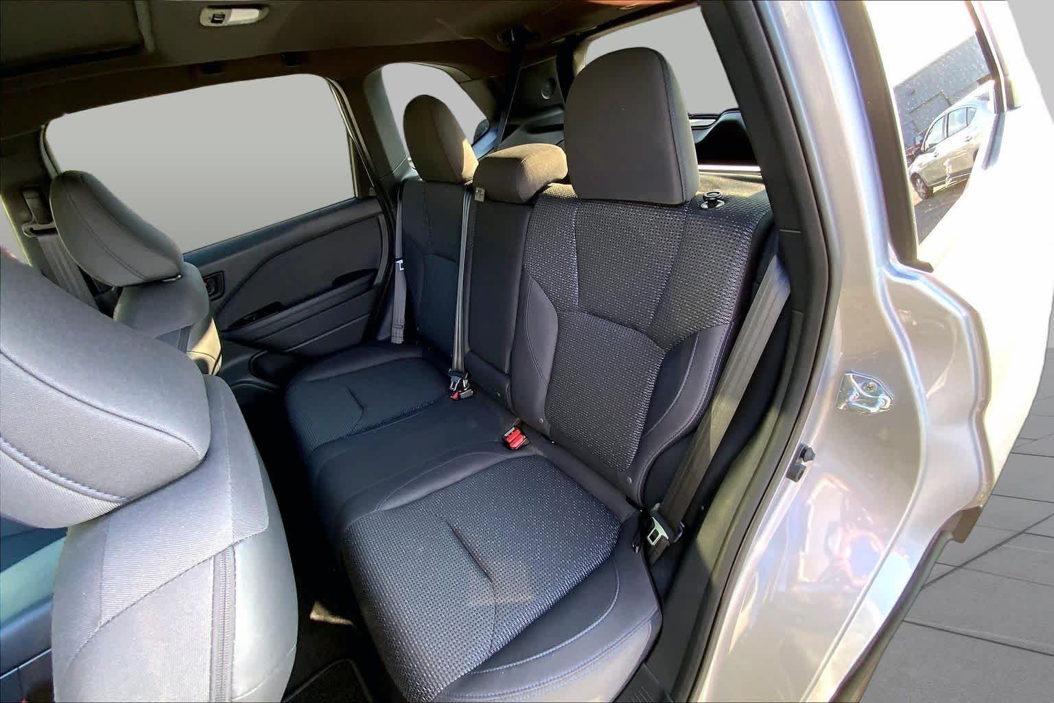 Used 2025 Ice Silver Metallic Subaru Premium image 18