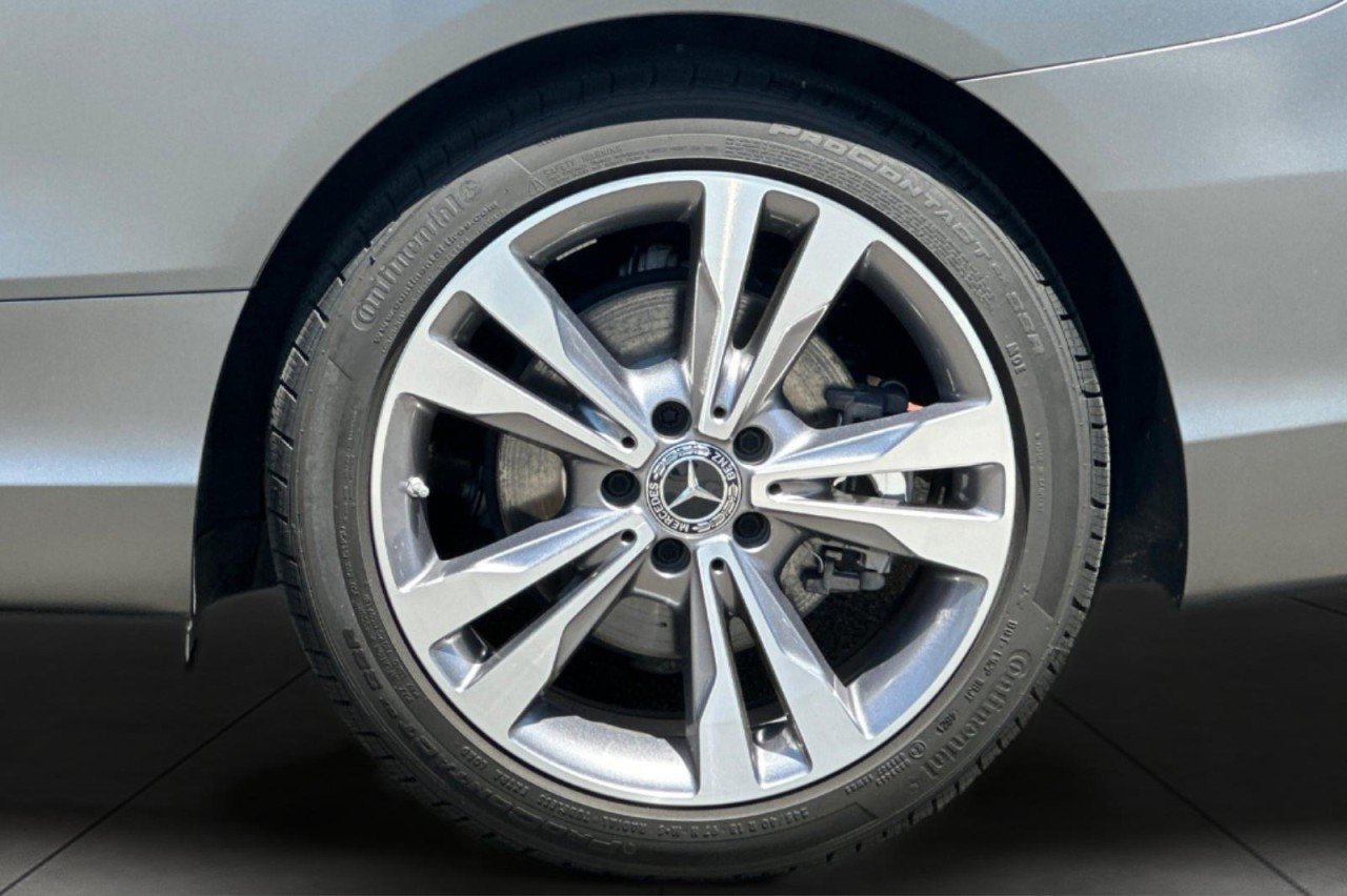 Certified Used 2022 MANUFAKTUR Selenite Grey Magno Mercedes-Benz C 300 image 22