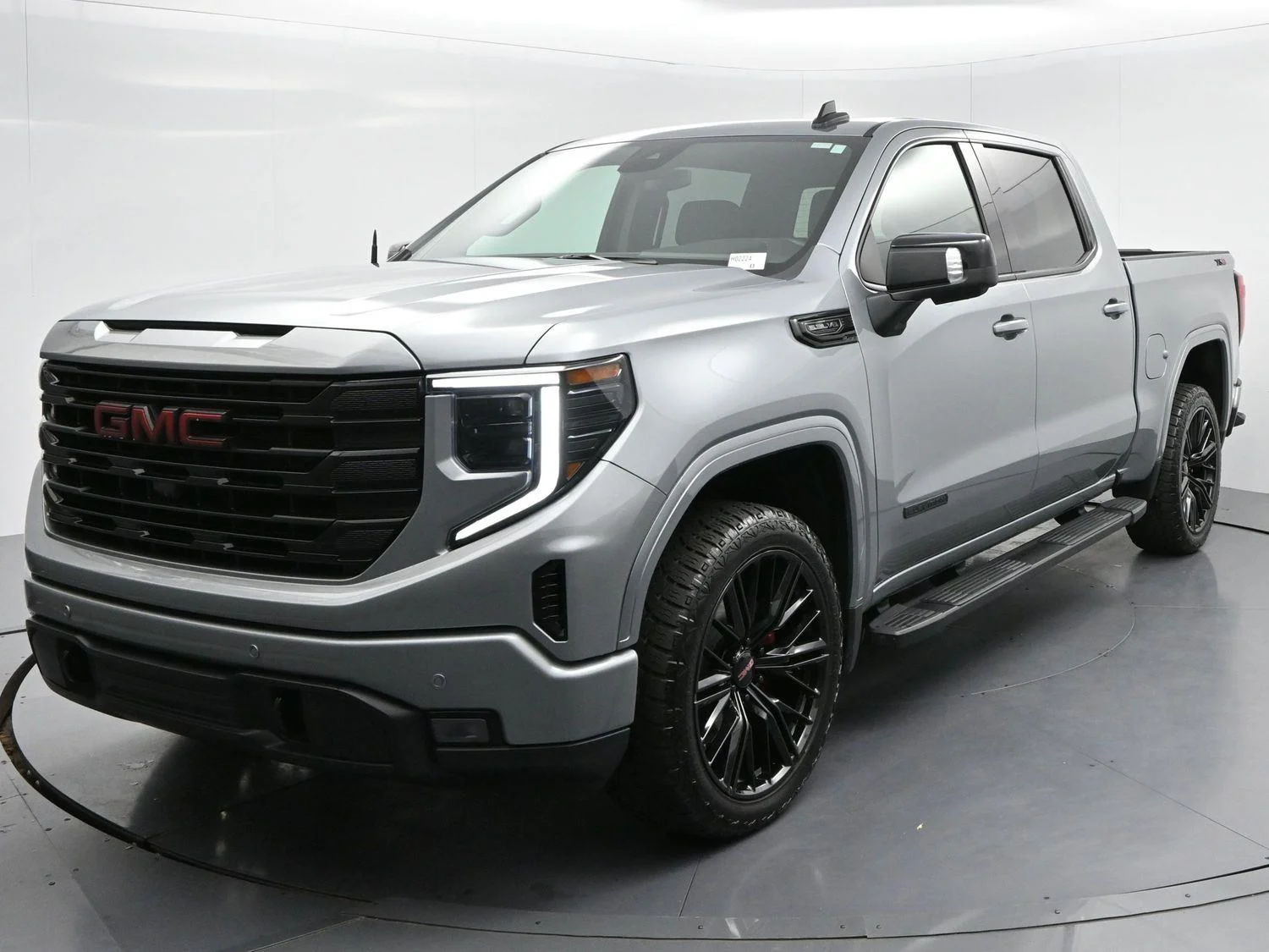 Used 2026 Sterling Metallic GMC Elevation image 3