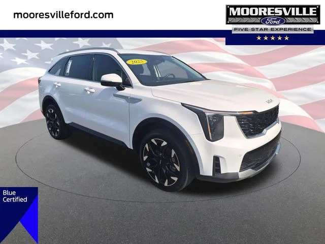 Used 2025 White Kia EX image 1