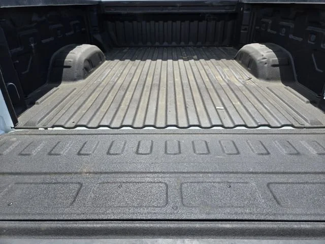 Used 2024 Summit White Chevrolet Custom image 17