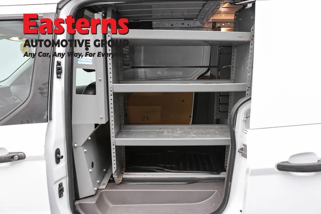 Used 2019 White Ford XL image 21