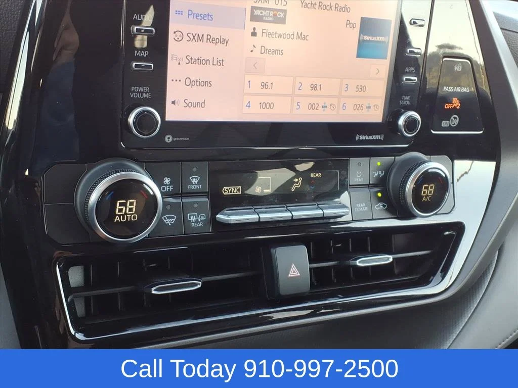 Used 2022 Black Toyota L image 15